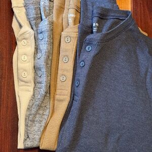 Men’s Old Navy Buttoned Henley Shirt Collection - 4 shirts - Navy/Tan/Grey/Cream